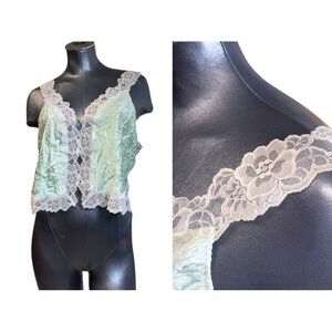 Vintage Acetate Nylon Lace Trimmed Pale Green Lingerie Camisole Cropped Top Tank